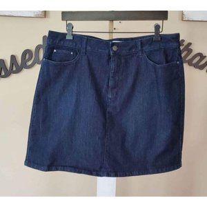Size 16 Skort Croft & Barrow Dark Blue Stretch Denim
